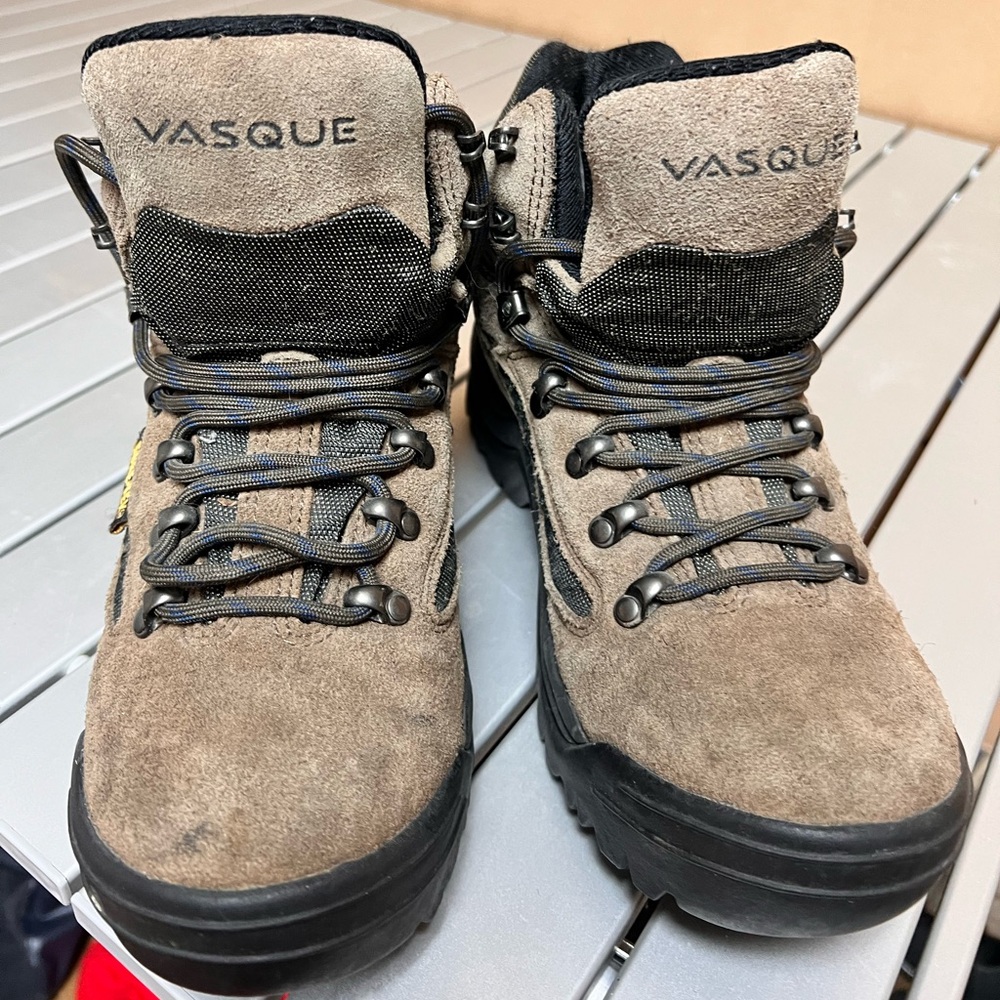 Vintage Gore-Tex Vasque Hiking Boots Women's Size US 7.5